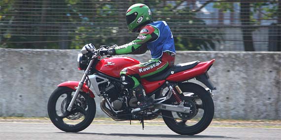 Kawasaki-balius-250.jpg