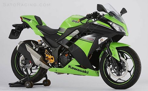13ninja250fullbike R 650x400-m m y-Kawasaki-Ninja-250-2013.jpg