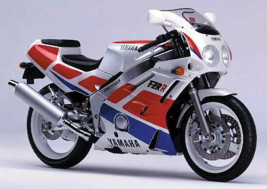 1989 Yamaha FZR400R